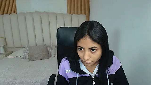 shaneelle online show from 03.26.26