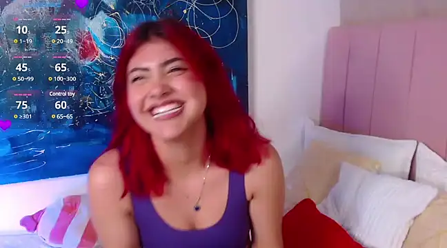 Snapshot of SusyAlvarez chatting on 12.02.24 SusyAlvarez online show from 12.02.24
