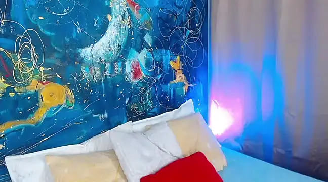 Snapshot of SusyAlvarez chatting on 03.04.25 SusyAlvarez online show from 03.04.25