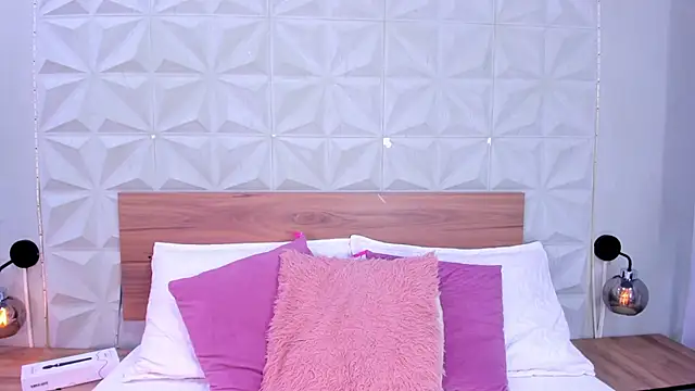 Snapshot of Stacey_white_ chatting on 01.18.26 Stacey white online show from 01.18.26