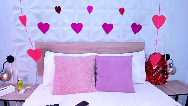 Snapshot of Stacey_white_ chatting on 02.14.26 Stacey white online show from 02.14.26