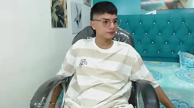 Noha scott online show from 12.06.24