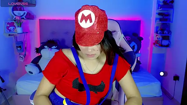 Snapshot of Kylie_brokee chatting on 03.03.25 Kylie brokee online show from 03.03.25