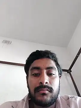 Snapshot of lm12334 chatting on 11.18.25 lm12334 online show from 11.18.25