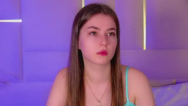 AliceMoreno online show from 11.20.25