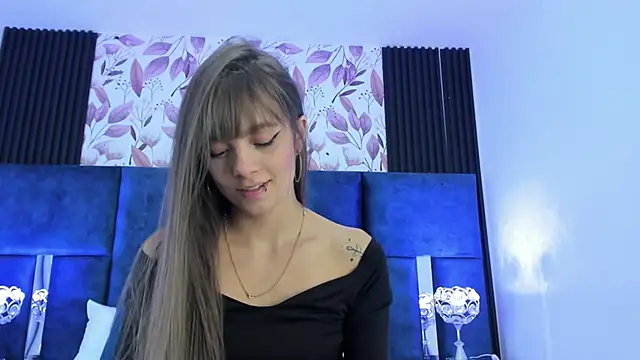 AmmyJones  online show from 01.21.25