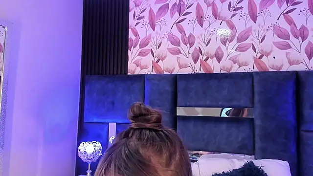 AmmyJones  online show from 09.08.25