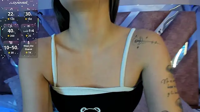 AmmyJones  online show from 09.30.25