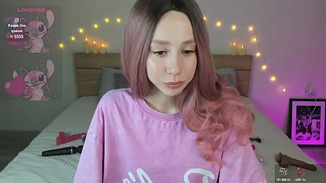 Snapshot of Amelia_Martinz chatting on 01.04.25 Amelia Martinz online show from 01.04.25