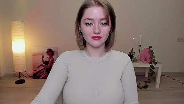 AidaPerry online show from 01.13.25