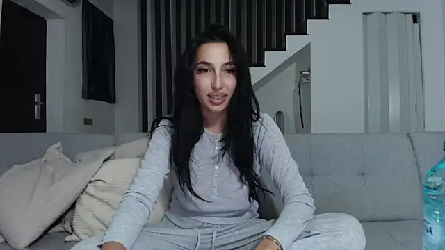 Snapshot of Gabrielaaxxx chatting on 05.11.26 Gabrielaaxxx online show from 05.11.26