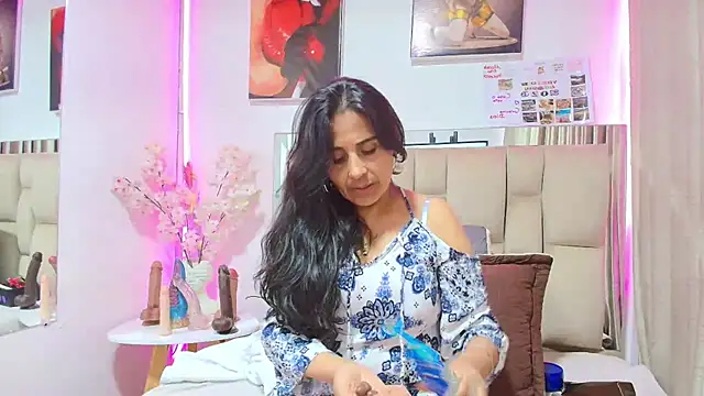 Snapshot of _Marcela__ chatting on 05.24.26 Marcela online show from 05.24.26