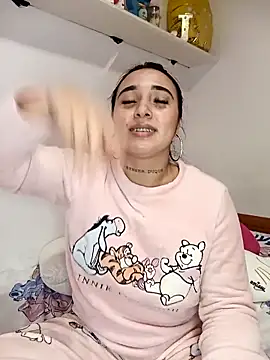 Juanamd1 online show from 02.21.25