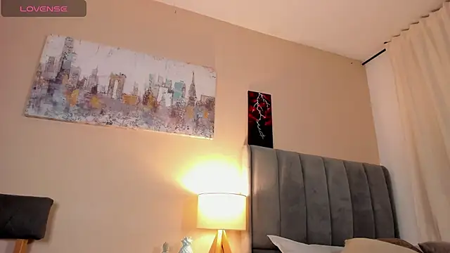 dakotaa   online show from 09.30.25