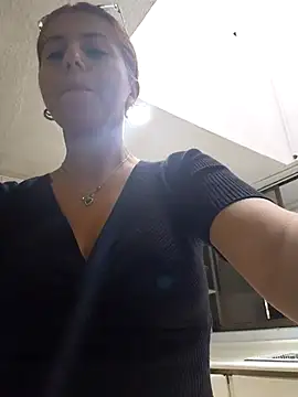 Nahiajhonson  online show from 04.07.26