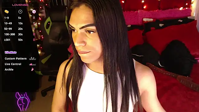 Snapshot of MARGOTFERRER chatting on 09.10.25 MARGOTFERRER online show from 09.10.25