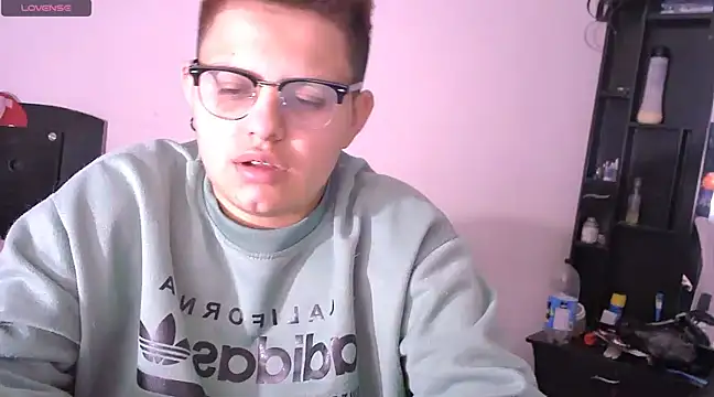 tatsumi nao online show from 12.22.24