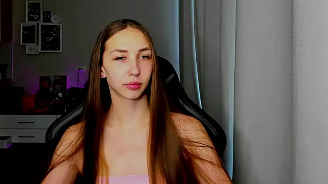 Snapshot of Sm0ly chatting on 06.29.26 Sm0ly online show from 06.29.26