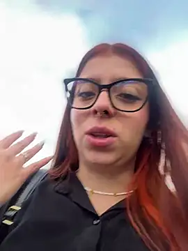 Snapshot of Cloew_Marz chatting on 12.18.24 Cloew Marz online show from 12.18.24
