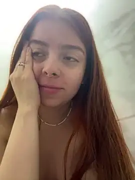 Snapshot of Cloew_Marz chatting on 03.02.25 Cloew Marz online show from 03.02.25