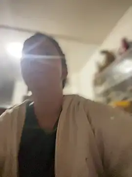 Cloew Marz online show from 02.05.26