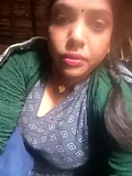 Snapshot of haymona chatting on 12.03.25 haymona online show from 12.03.25