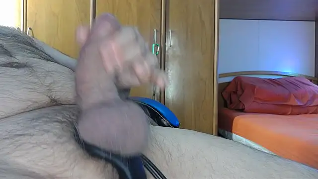 Snapshot of daddylove2024 chatting on 01.08.25 daddylove2024 online show from 01.08.25