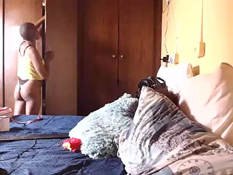 Snapshot of LONGBLKCLIT36 chatting on 02.06.26 LONGBLKCLIT36 online show from 02.06.26