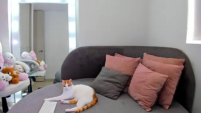 GabyFerrerr online show from 02.02.25