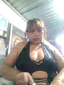 Snapshot of Kazsandraa chatting on 01.17.25 Kazsandraa online show from 01.17.25