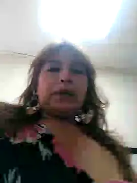 Snapshot of Kazsandraa chatting on 01.18.25 Kazsandraa online show from 01.18.25
