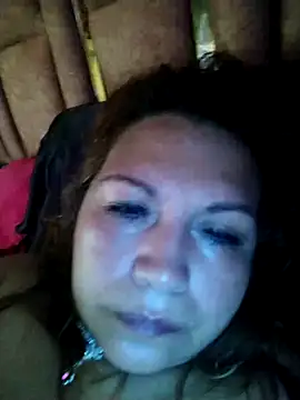 Snapshot of Kazsandraa chatting on 10.12.25 Kazsandraa online show from 10.12.25