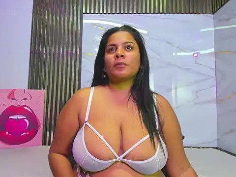 Sam-Evans-hot online show from 10.23.25