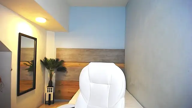 Snapshot of liseth_fox chatting on 01.11.25 liseth fox online show from 01.11.25