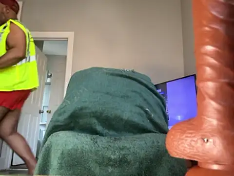 ChiRaqb8 online show from 03.30.26