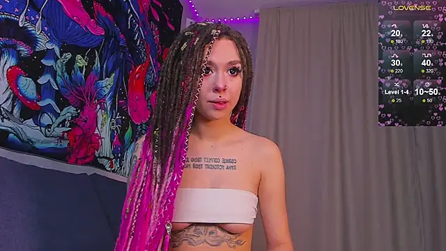 Grace Walker online show from 02.15.25