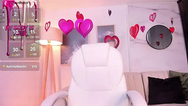 lara madisson online show from 02.11.25