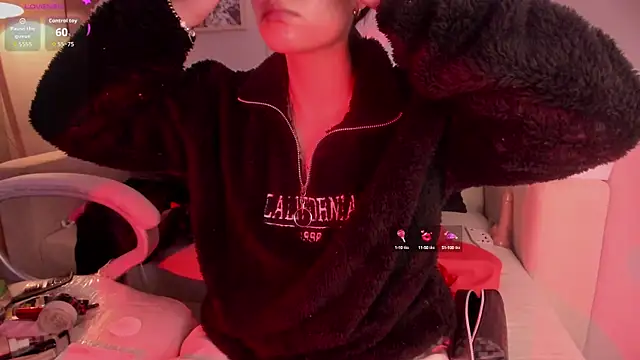 lara madisson online show from 09.21.25