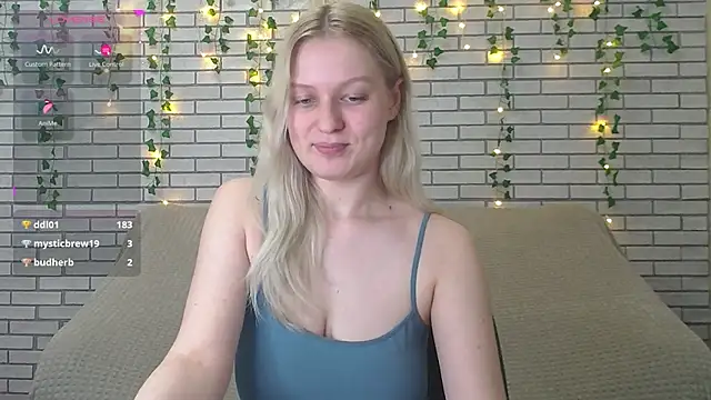 EmiliaDuchess online show from 02.08.25