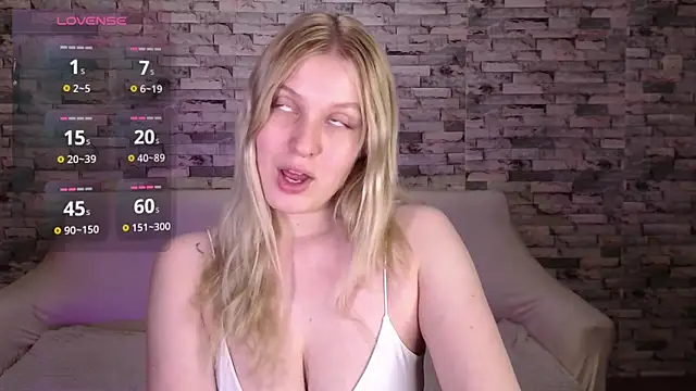 EmiliaDuchess online show from 03.29.26