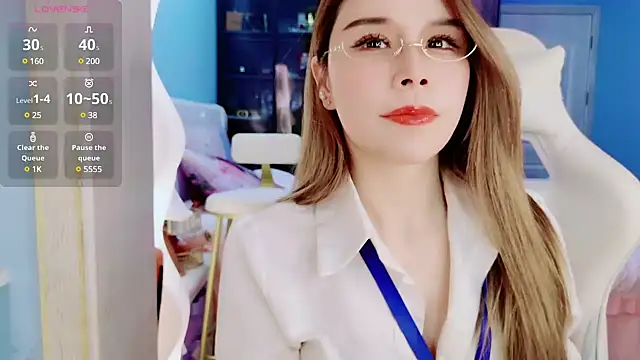 HU131452 online show from 02.09.25