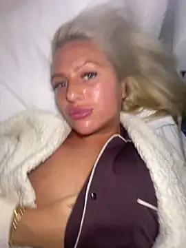 Snapshot of Arabellalee23 chatting on 11.26.25 Arabellalee23 online show from 11.26.25