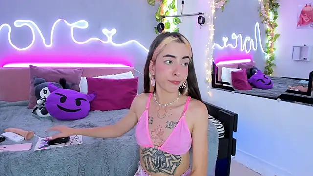 YouliteSllut2 online show from 02.21.25