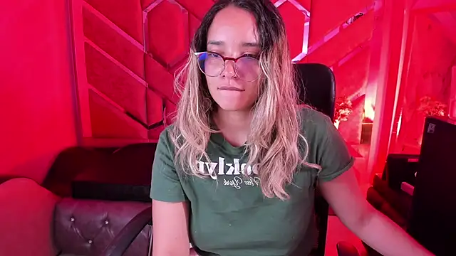 Olivia Fox69 online show from 02.27.26