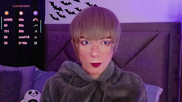 Snapshot of Sammy_Russell chatting on 10.26.25 Sammy Russell online show from 10.26.25