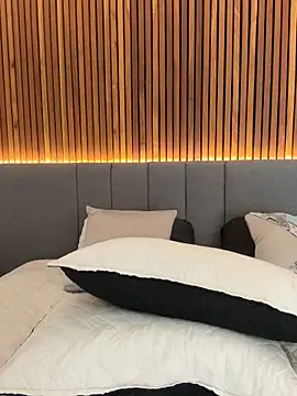 Snapshot of EmiilyAdams_ chatting on 09.25.25 EmiilyAdams online show from 09.25.25