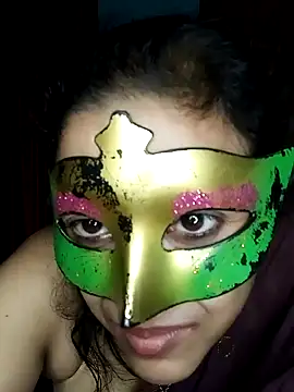 LOVERIAKOL online show from 01.14.25