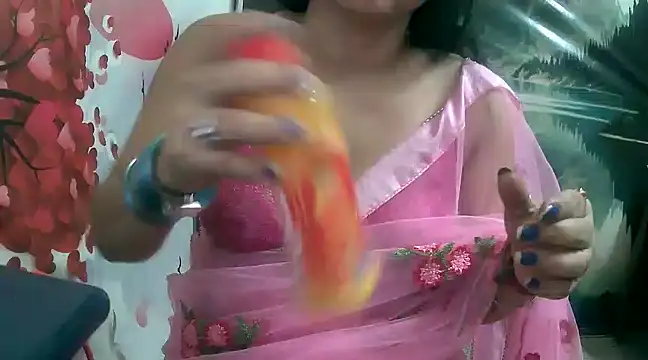 LOVERIAKOL online show from 03.18.25