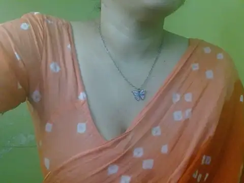 Snapshot of LOVERIAKOL chatting on 07.14.26 LOVERIAKOL online show from 07.14.26