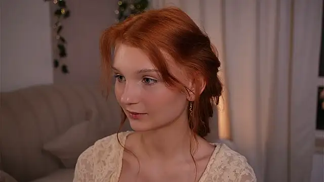 Snapshot of CindyGarrison chatting on 07.17.26 CindyGarrison online show from 07.17.26